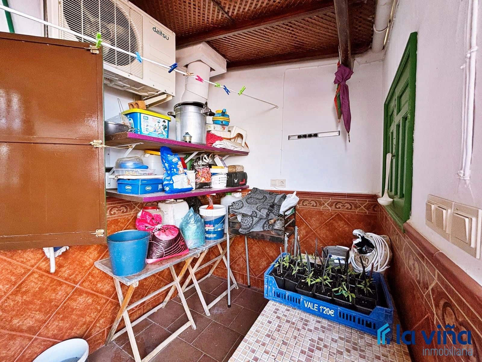 5 soveværelse Byhus til salg i Antequera - € 178.500 (Ref: 8878252)