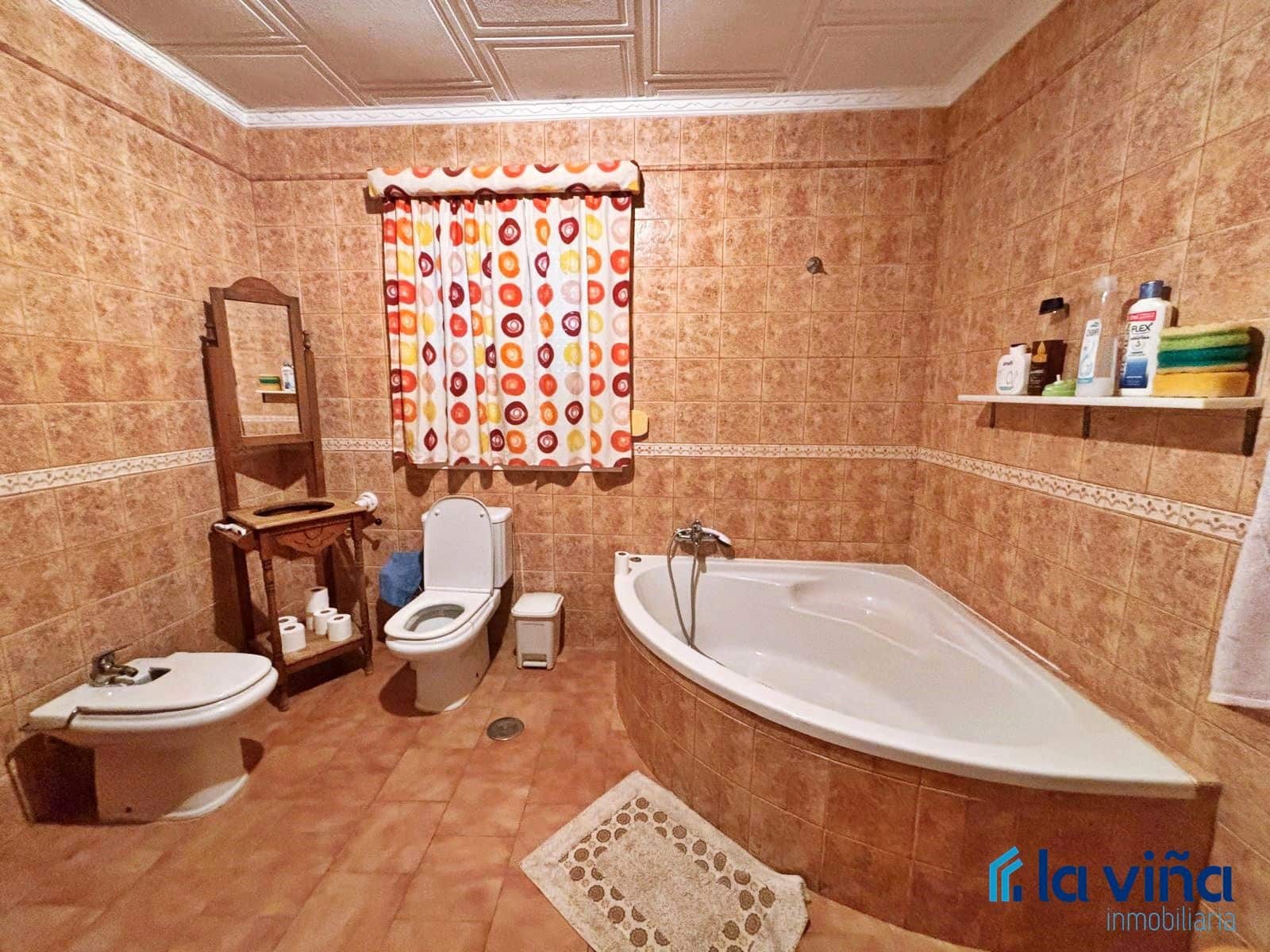 5 soveværelse Byhus til salg i Antequera - € 178.500 (Ref: 8878252)