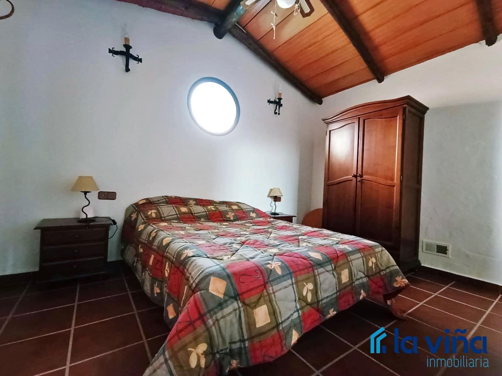 8 sypialnia Finka/Dom wiejski na sprzedaż w Fuente de Piedra z basenem - 800 000 € (Ref: 8918421)