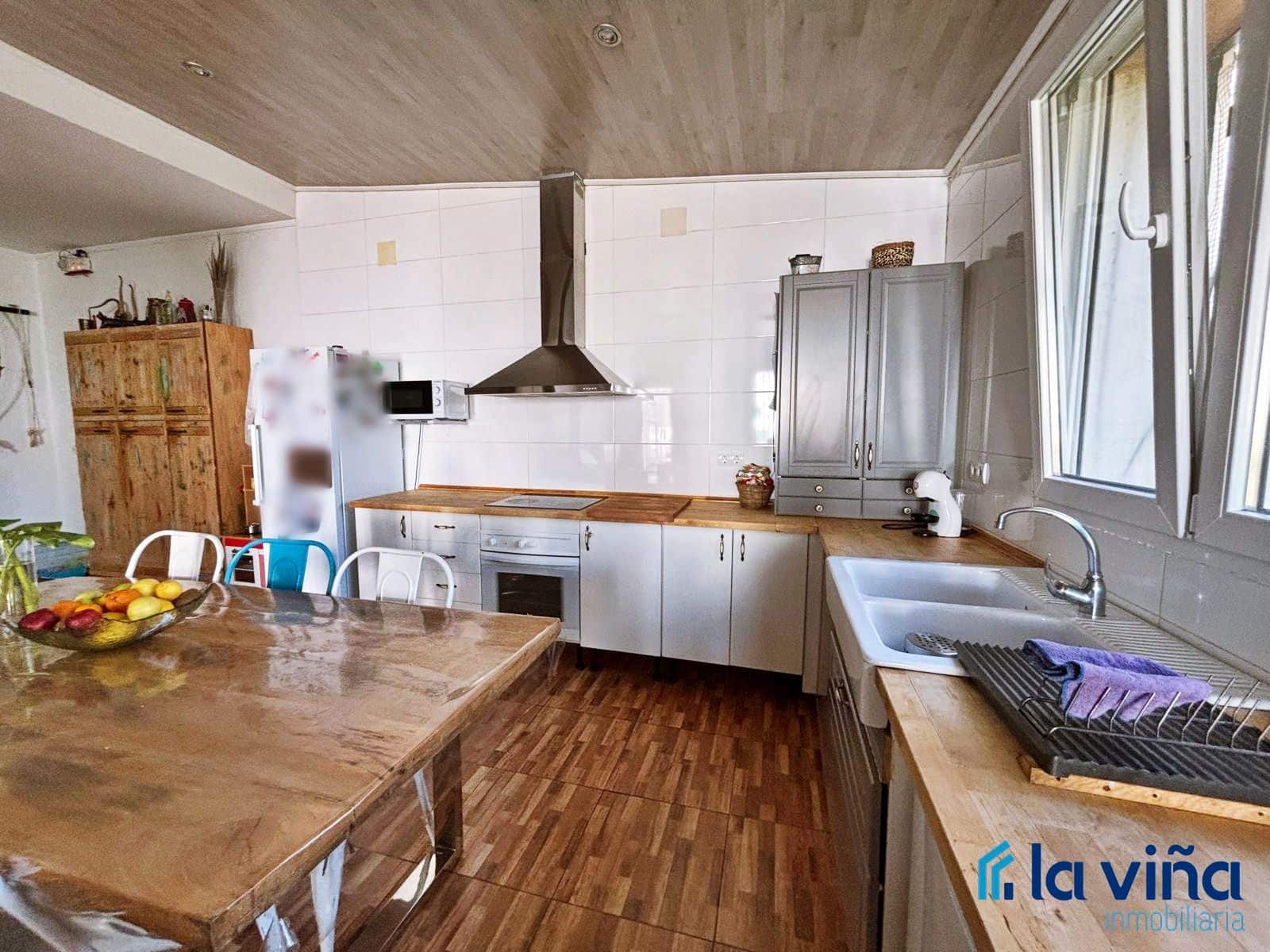 4 soverom Villa til salgs i Sierra de Yeguas med garasje - € 210 000 (Ref: 8920884)