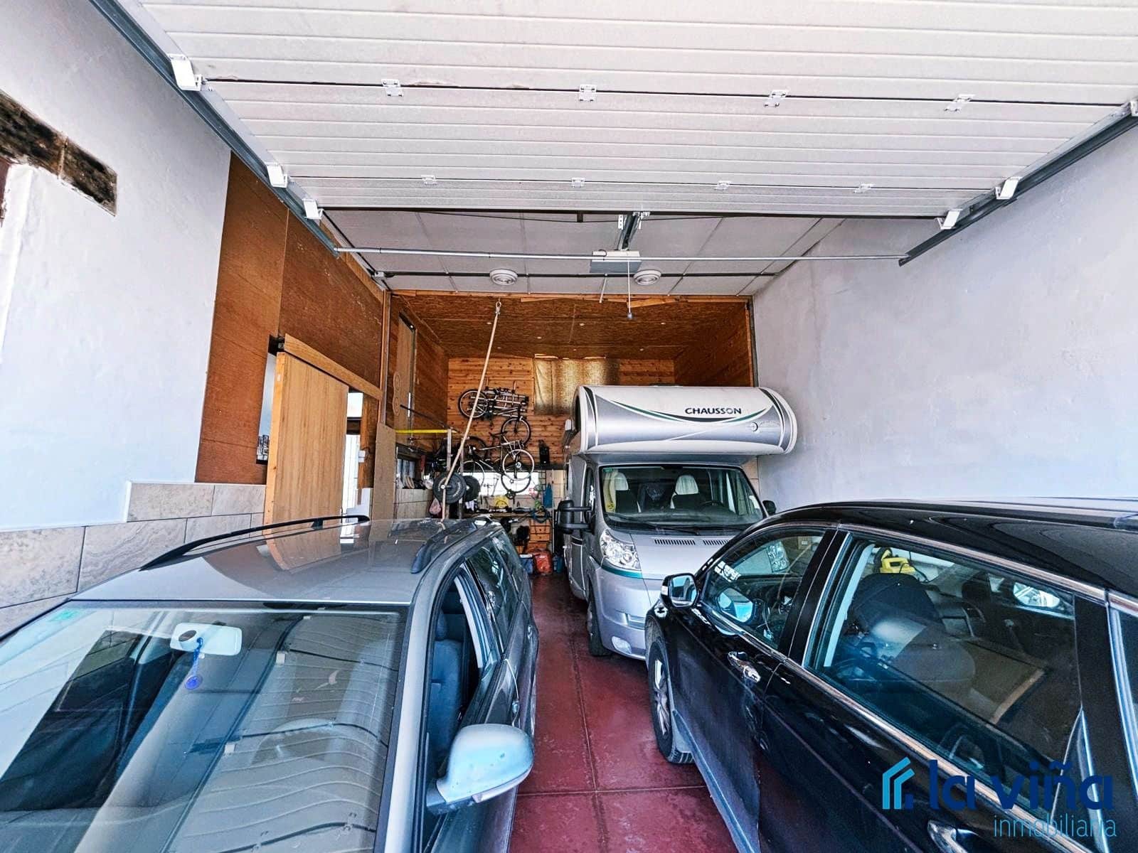 4 soverom Villa til salgs i Sierra de Yeguas med garasje - € 210 000 (Ref: 8920884)