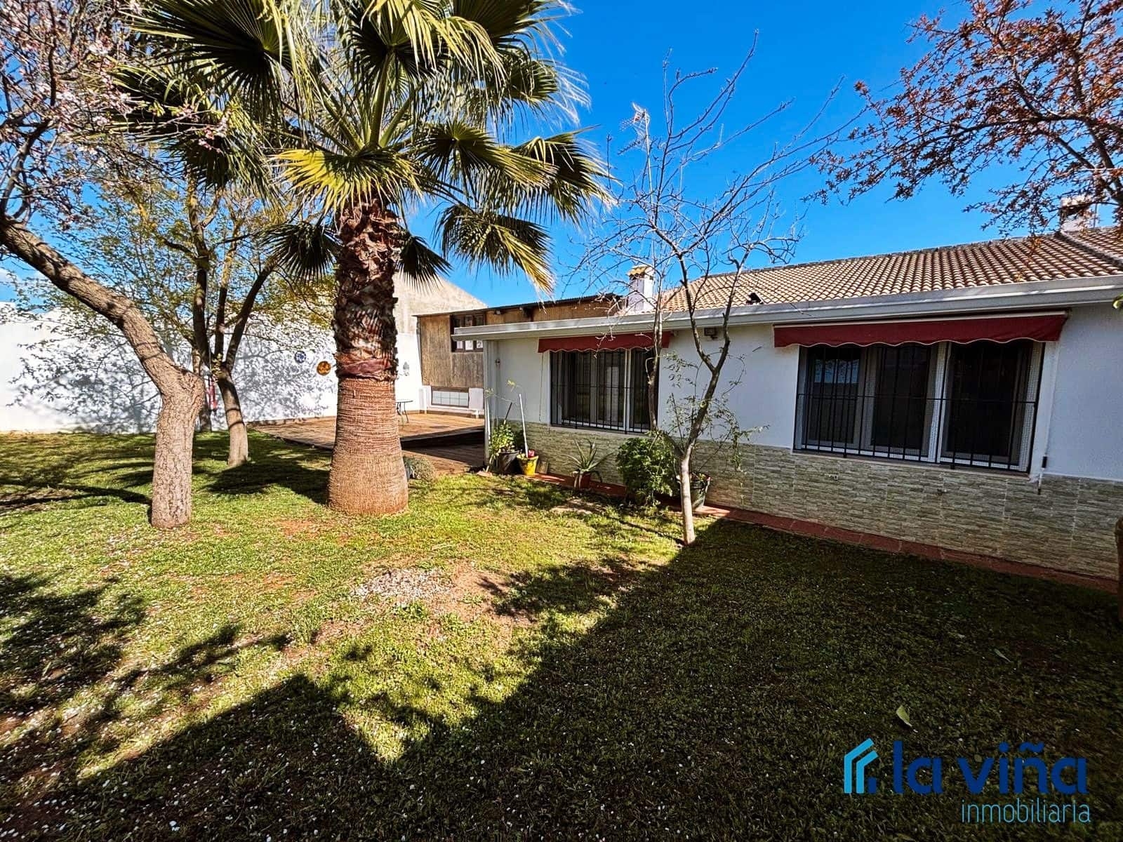 4 soverom Villa til salgs i Sierra de Yeguas med garasje - € 210 000 (Ref: 8920884)