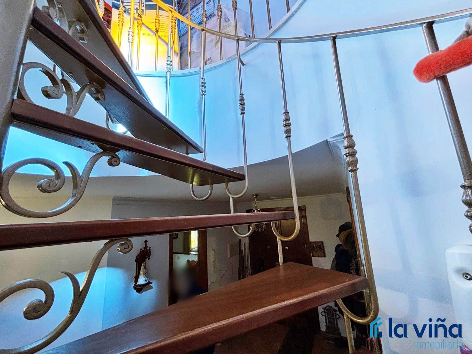 5 soveværelse Villa til salg i Casariche med swimmingpool garage - € 425.000 (Ref: 8936393)