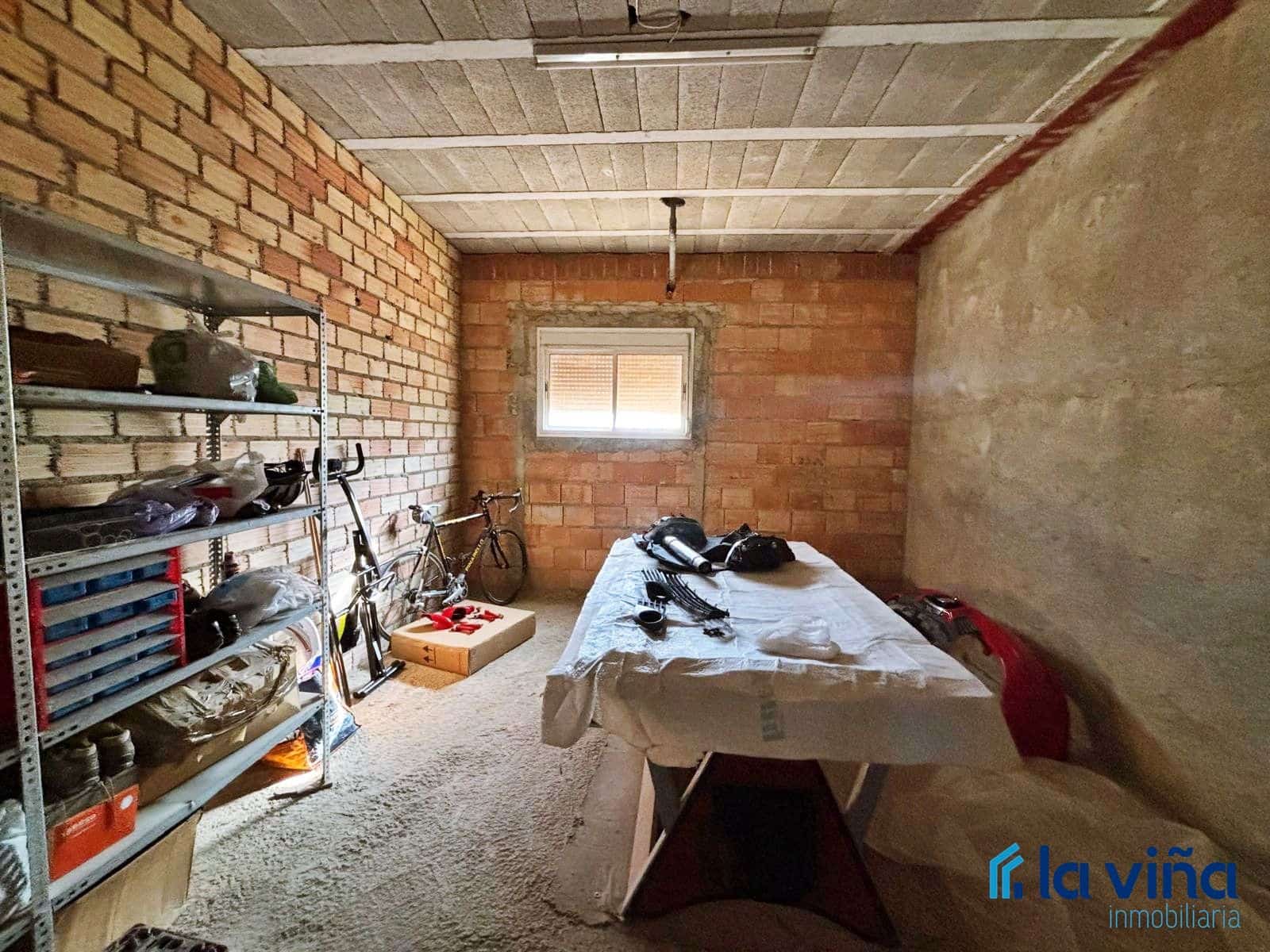 5 soveværelse Villa til salg i Casariche med swimmingpool garage - € 425.000 (Ref: 8936393)