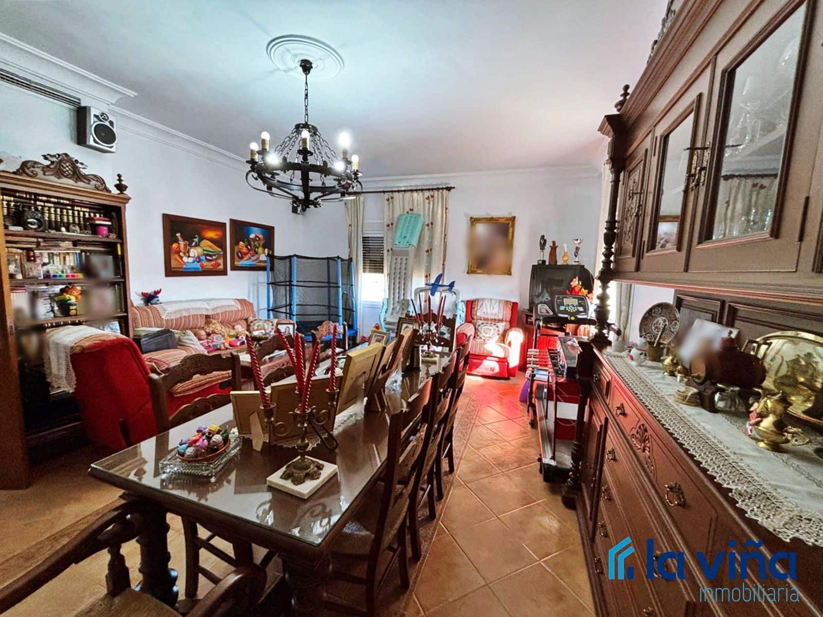 5 soveværelse Villa til salg i Casariche med swimmingpool garage - € 425.000 (Ref: 8936393)