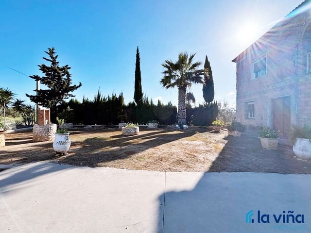 5 soverom Villa til salgs i Casariche med svømmebasseng garasje - € 425 000 (Ref: 8936393)