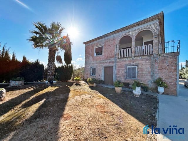 5 soverom Villa til salgs i Casariche med svømmebasseng garasje - € 425 000 (Ref: 8936393)