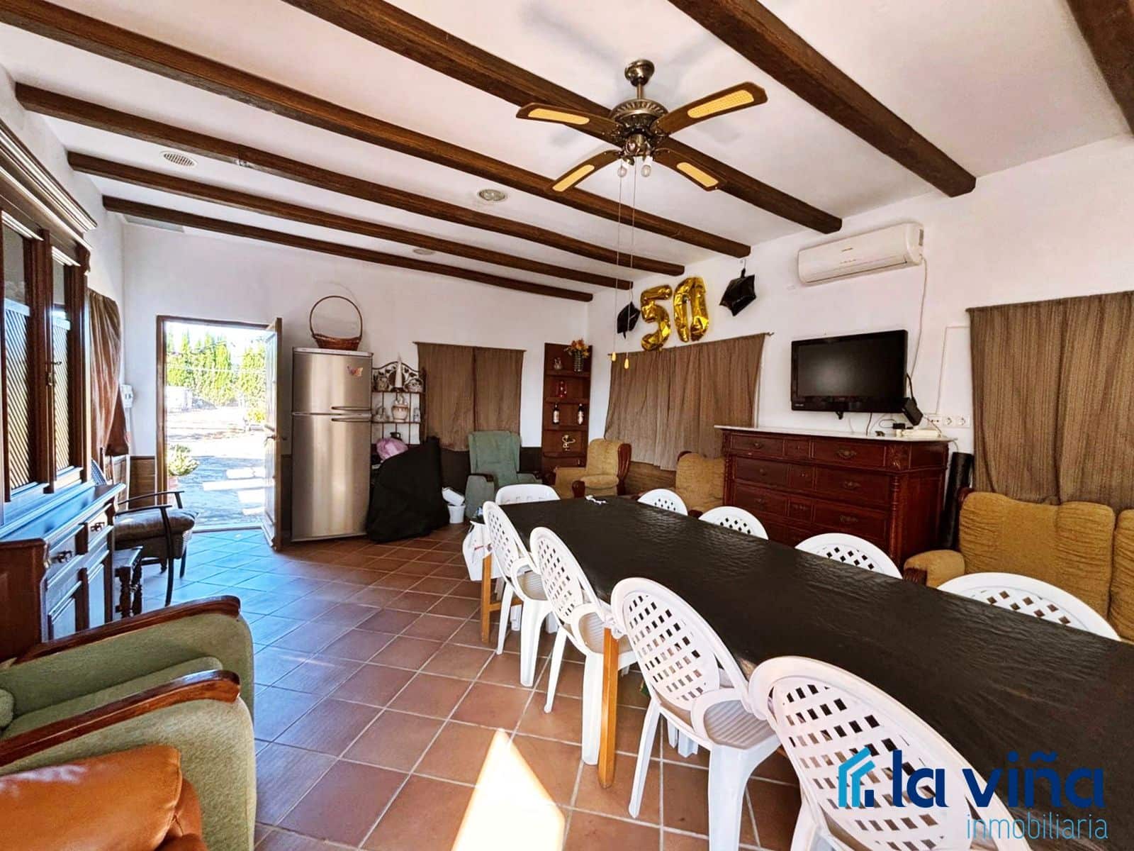 5 soveværelse Villa til salg i Casariche med swimmingpool garage - € 425.000 (Ref: 8936393)