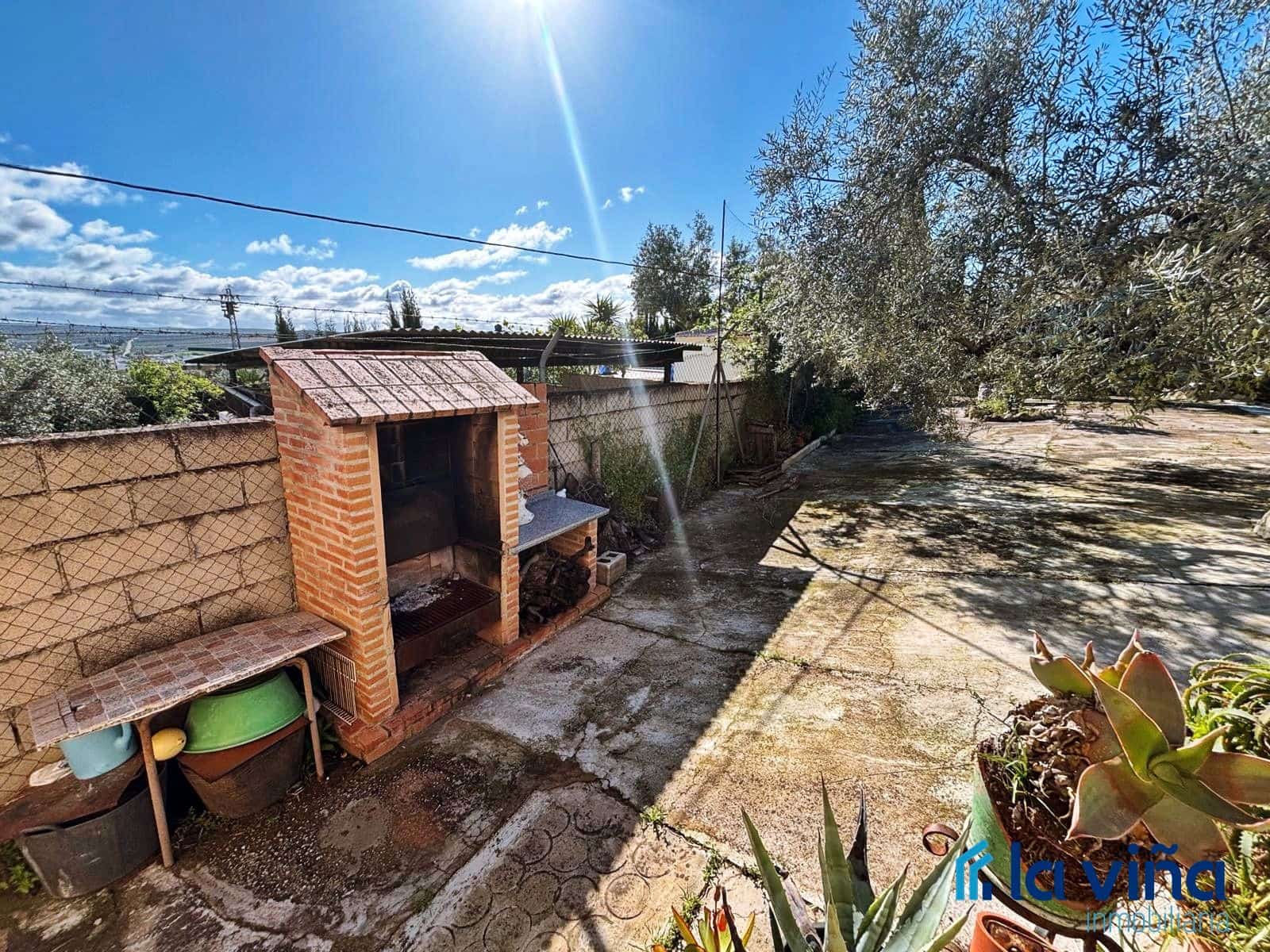 5 soveværelse Villa til salg i Casariche med swimmingpool garage - € 425.000 (Ref: 8936393)