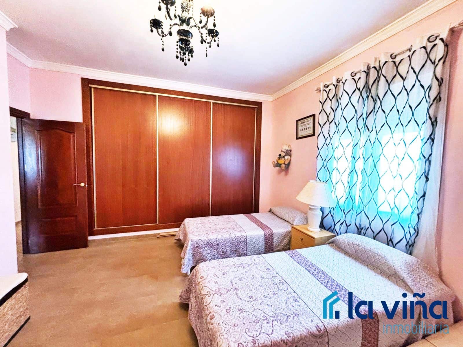 5 sovrum Finca/Hus på landet till salu i Mollina - 350 000 € (Ref: 8941898)