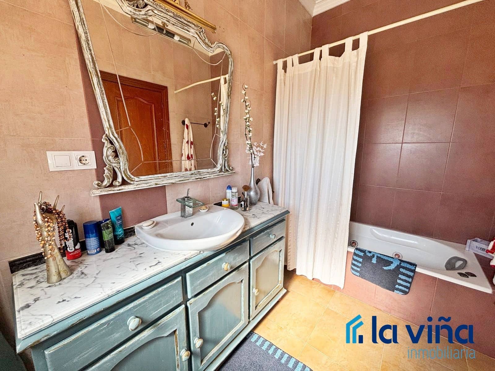 5 sovrum Finca/Hus på landet till salu i Mollina - 350 000 € (Ref: 8941898)