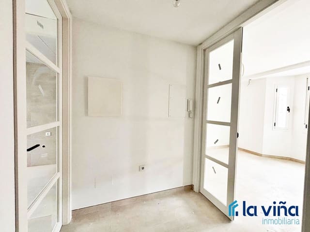 3 quarto Casa em Banda para venda em Cuevas de San Marcos - 164 000 € (Ref: 8944977)