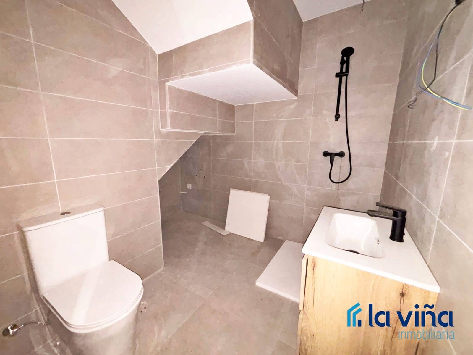 3 soveværelse Byhus til salg i Cuevas de San Marcos - € 164.000 (Ref: 8944977)