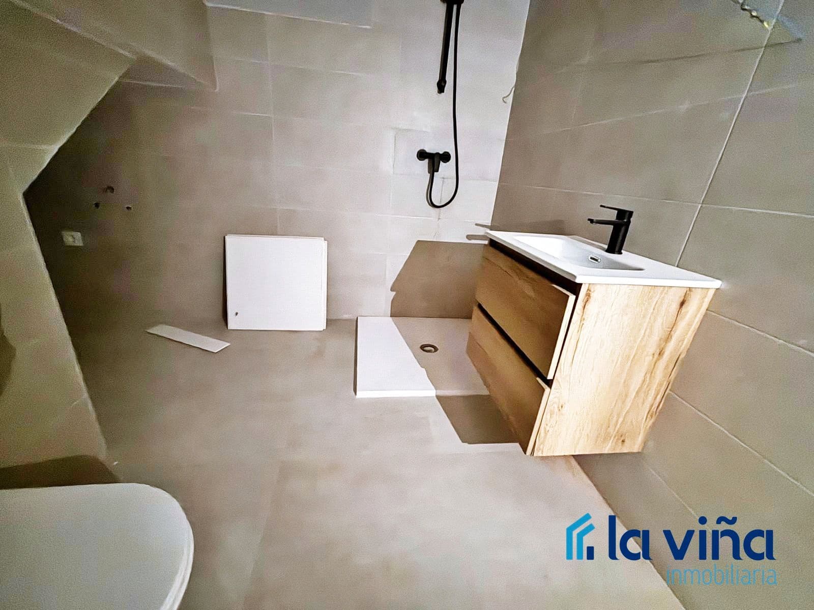 3 soveværelse Byhus til salg i Cuevas de San Marcos - € 164.000 (Ref: 8944977)