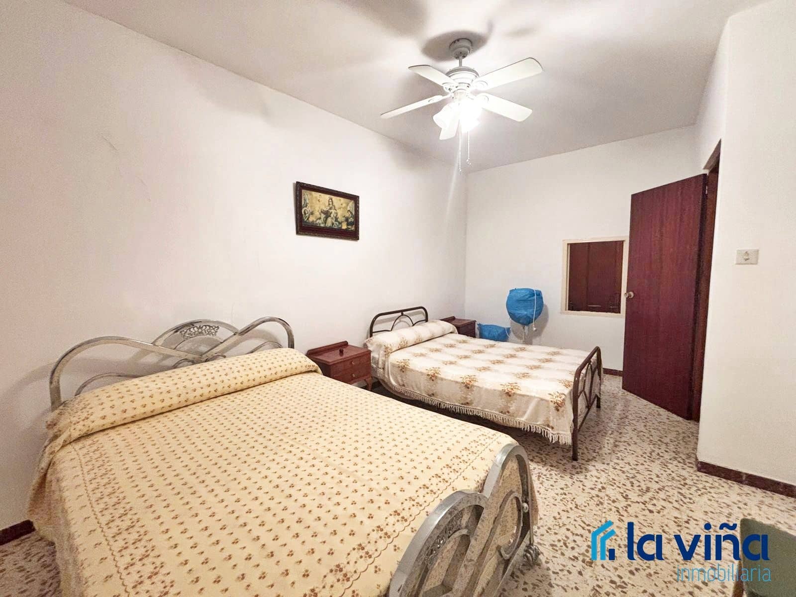 4 soveværelse Byhus til salg i Cuevas Bajas - € 95.000 (Ref: 8989646)