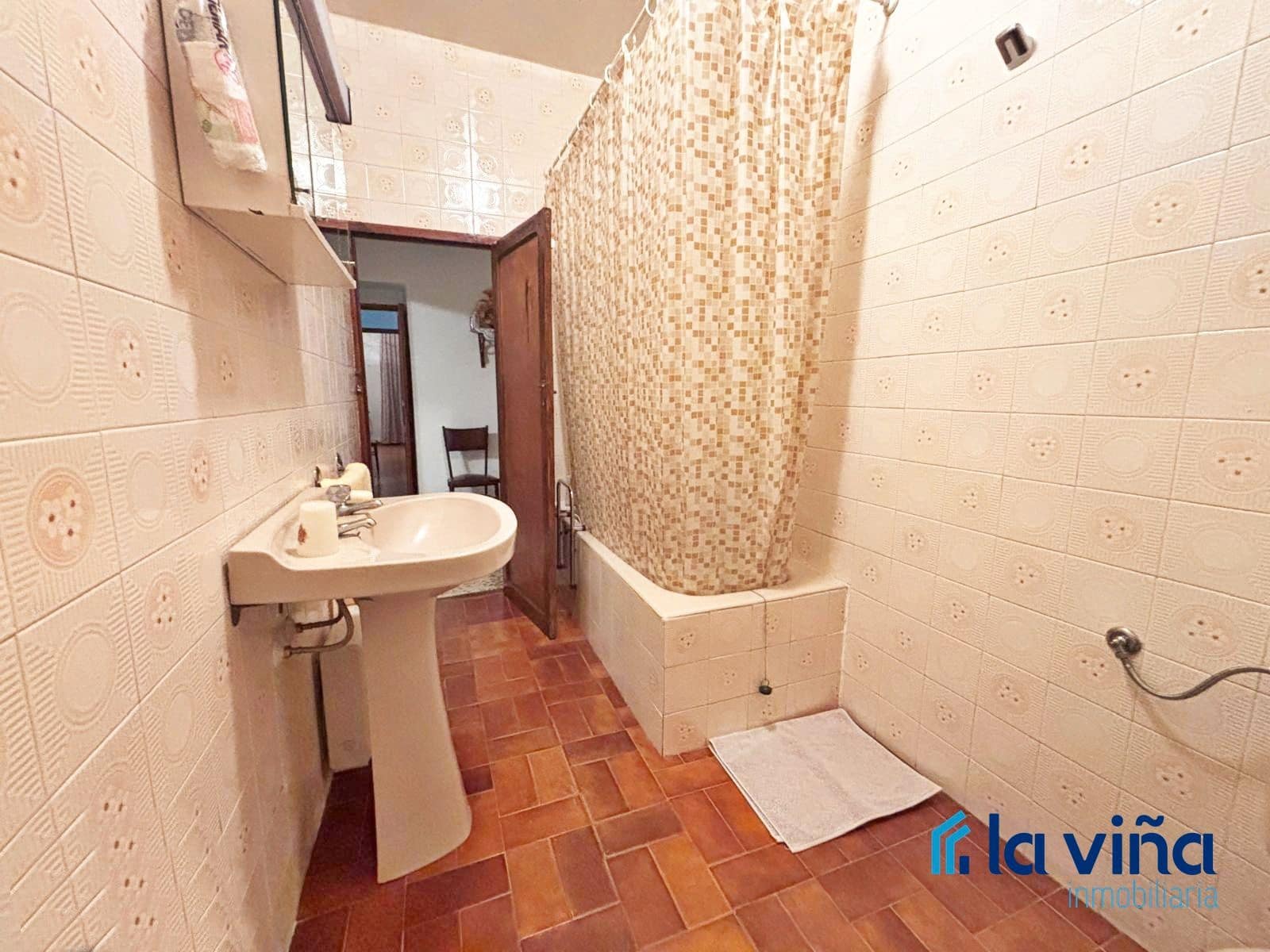 4 soveværelse Byhus til salg i Cuevas Bajas - € 95.000 (Ref: 8989646)