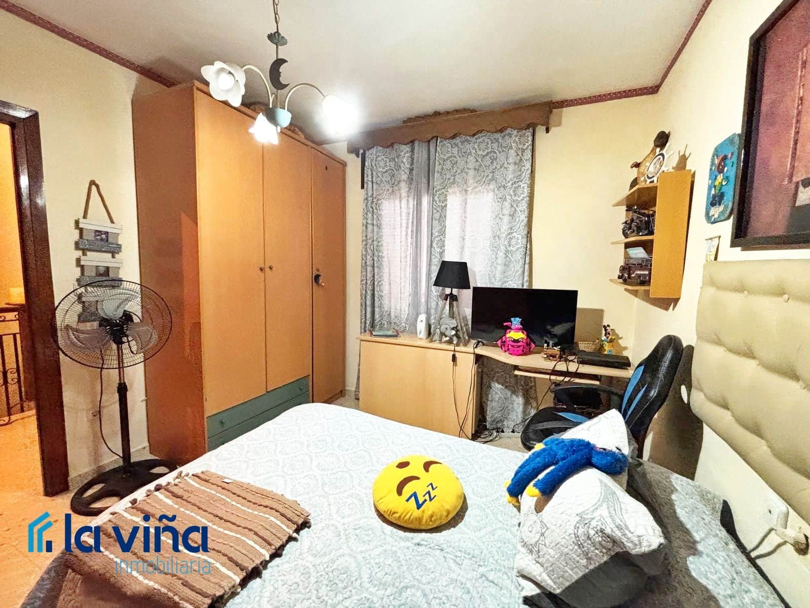 5 soveværelse Byhus til salg i Cuevas Bajas - € 95.000 (Ref: 8989648)