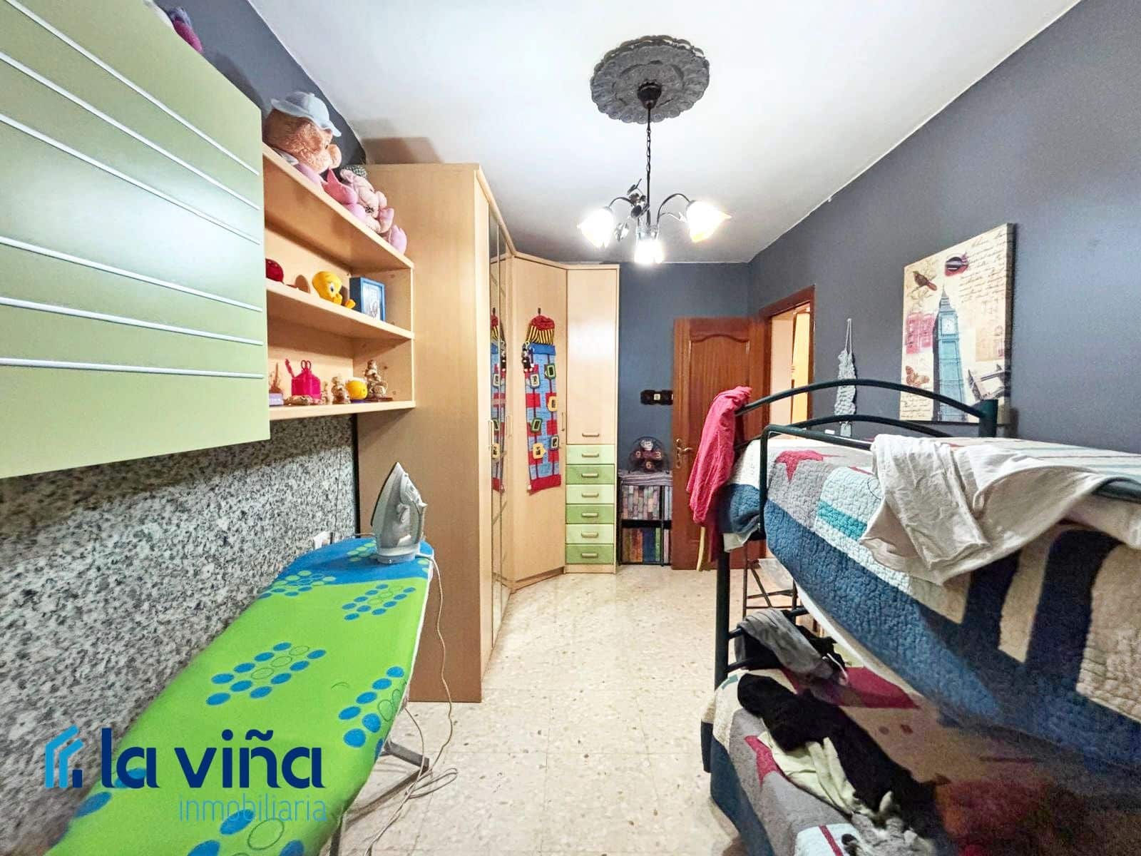 5 soveværelse Byhus til salg i Cuevas Bajas - € 95.000 (Ref: 8989648)