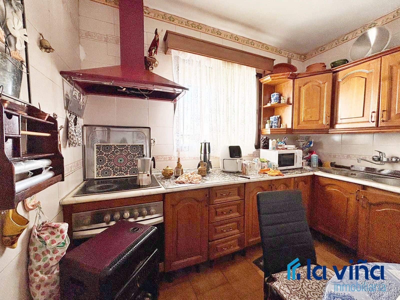 5 soveværelse Byhus til salg i Cuevas Bajas - € 95.000 (Ref: 8989648)