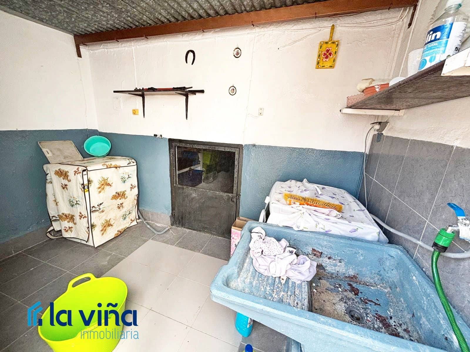 5 soveværelse Byhus til salg i Cuevas Bajas - € 95.000 (Ref: 8989648)