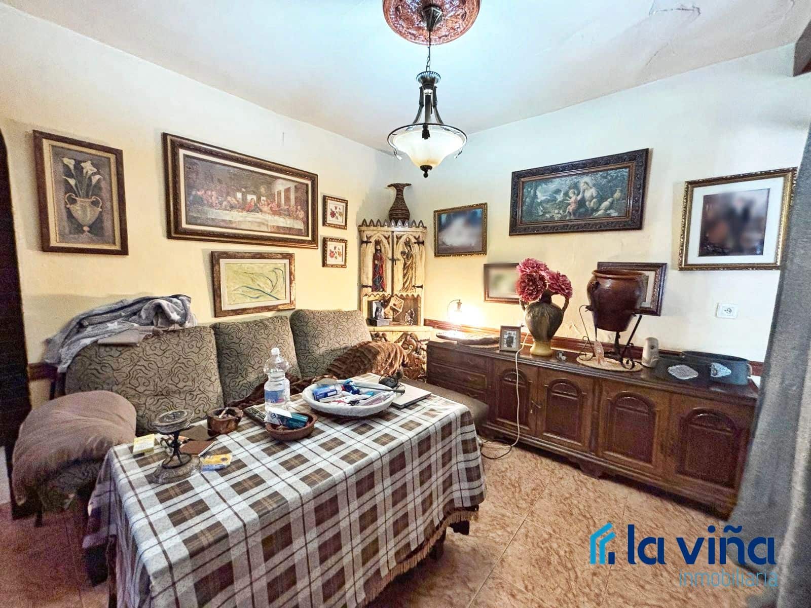 5 soveværelse Byhus til salg i Cuevas Bajas - € 95.000 (Ref: 8989648)