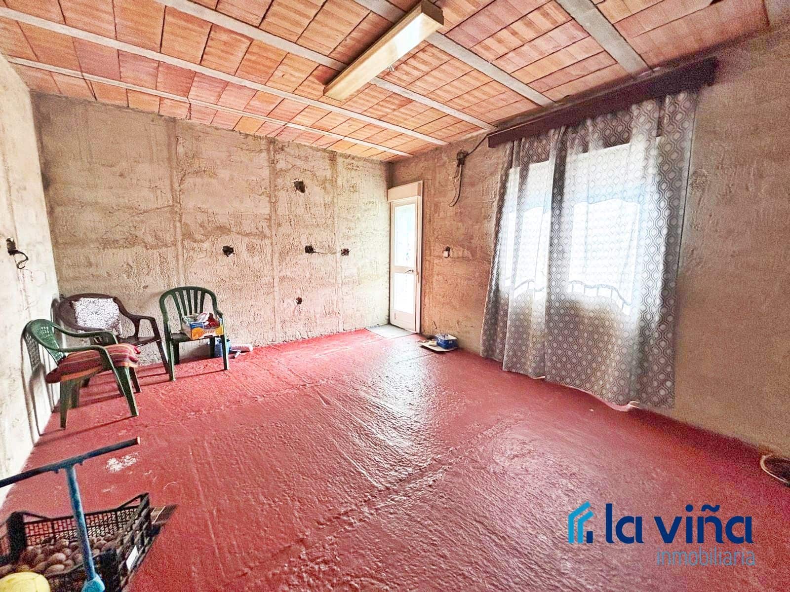 5 soveværelse Byhus til salg i Cuevas Bajas - € 95.000 (Ref: 8989648)