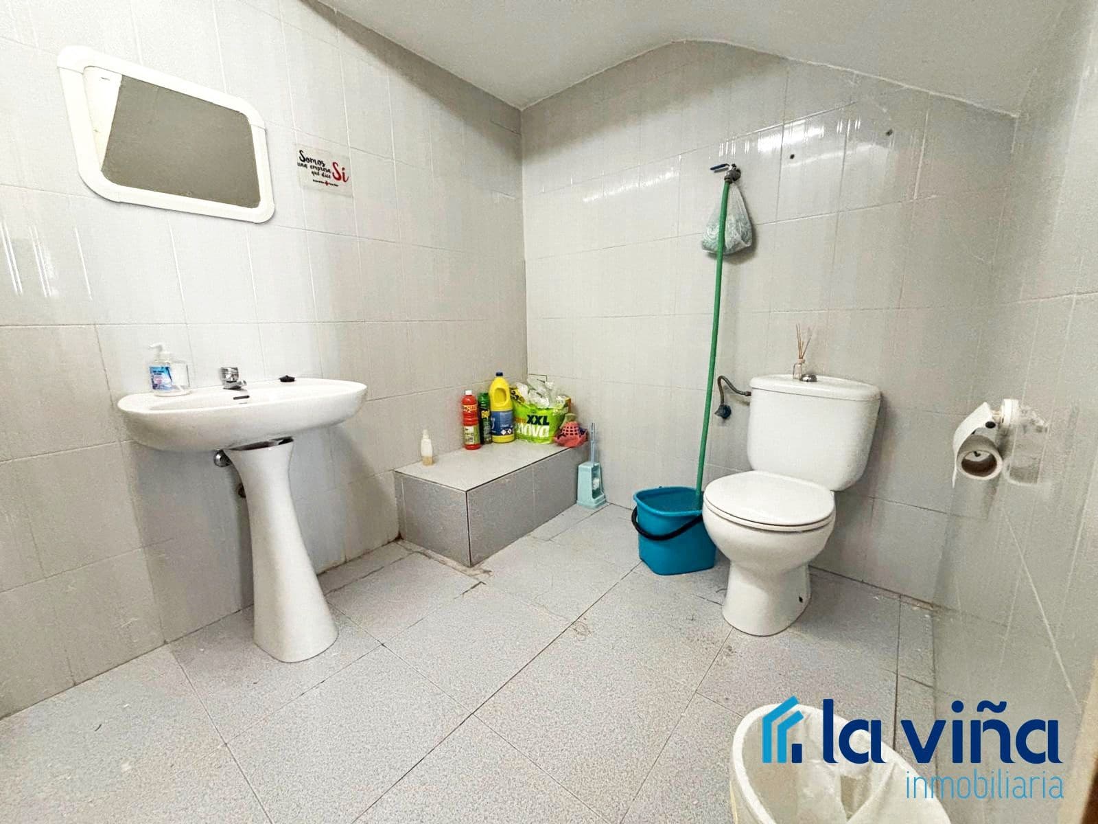 Commerciale in vendita in Cuevas Bajas - 127.000 € (Rif: 8998089)