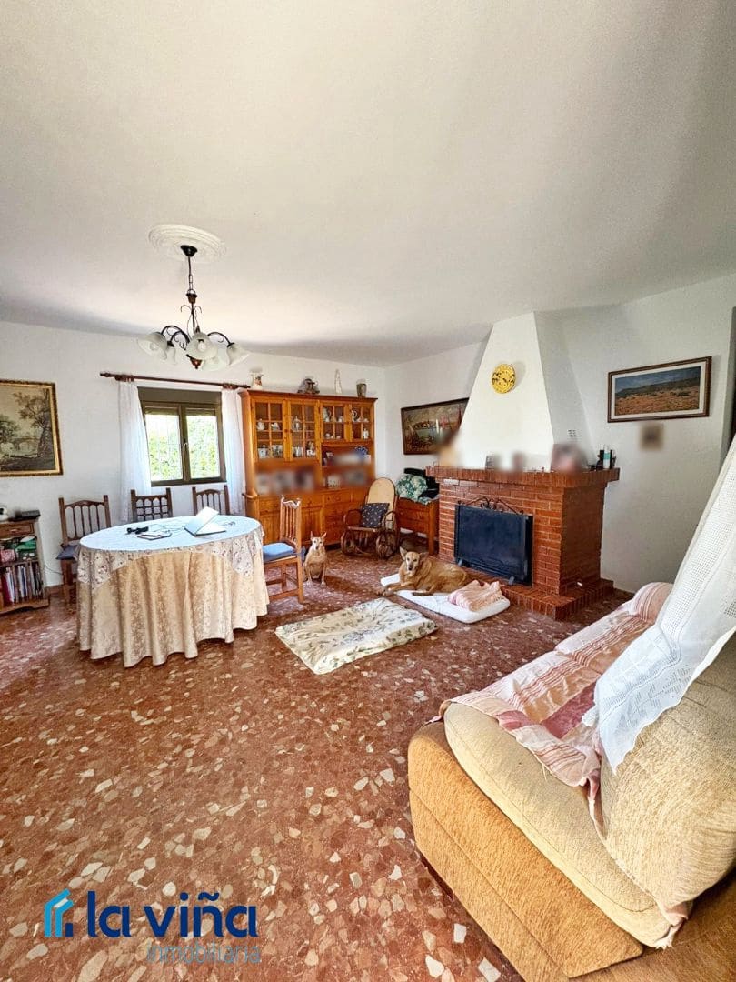 Finca/Landhuis te koop in Priego de Cordoba - € 350.000 (Ref: 9028715)