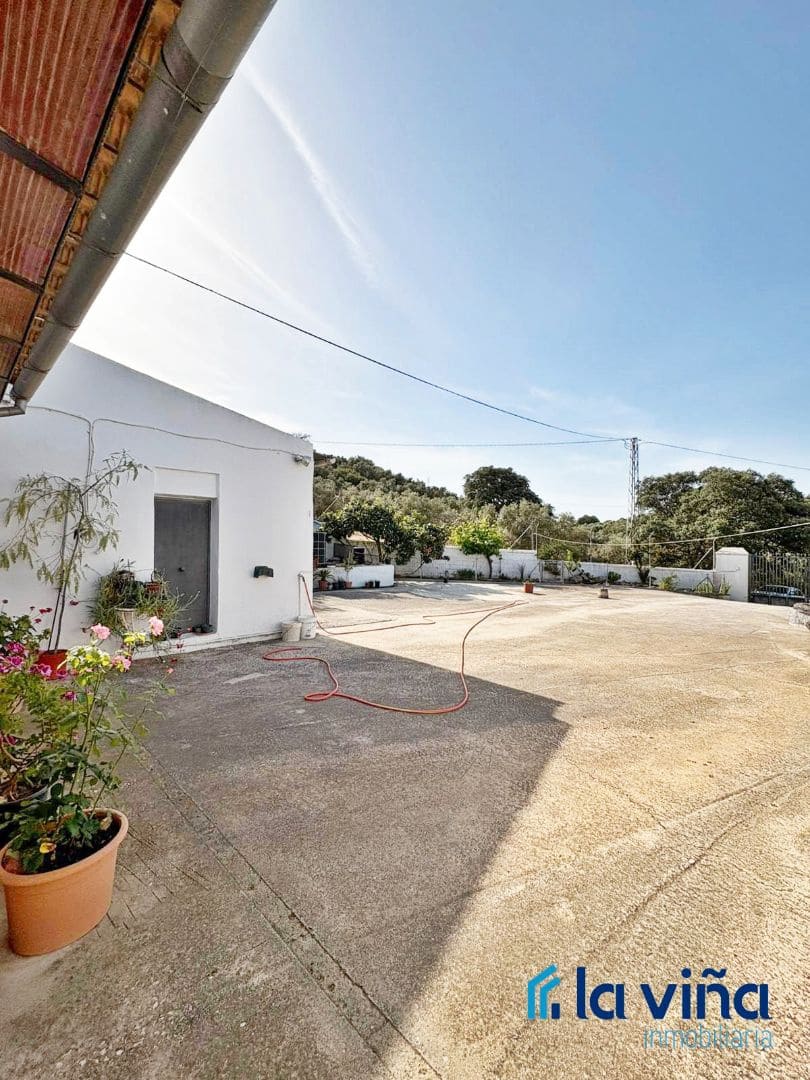 Finca/Landhuis te koop in Priego de Cordoba - € 350.000 (Ref: 9028715)