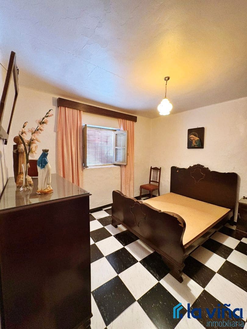 4 soveværelse Finca/Landehus til salg i Sierra de Yeguas - € 156.000 (Ref: 9028716)