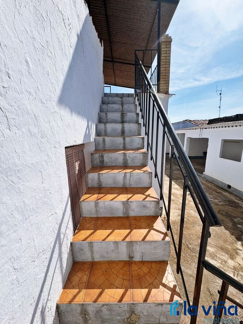 4 soveværelse Finca/Landehus til salg i Sierra de Yeguas - € 156.000 (Ref: 9028716)