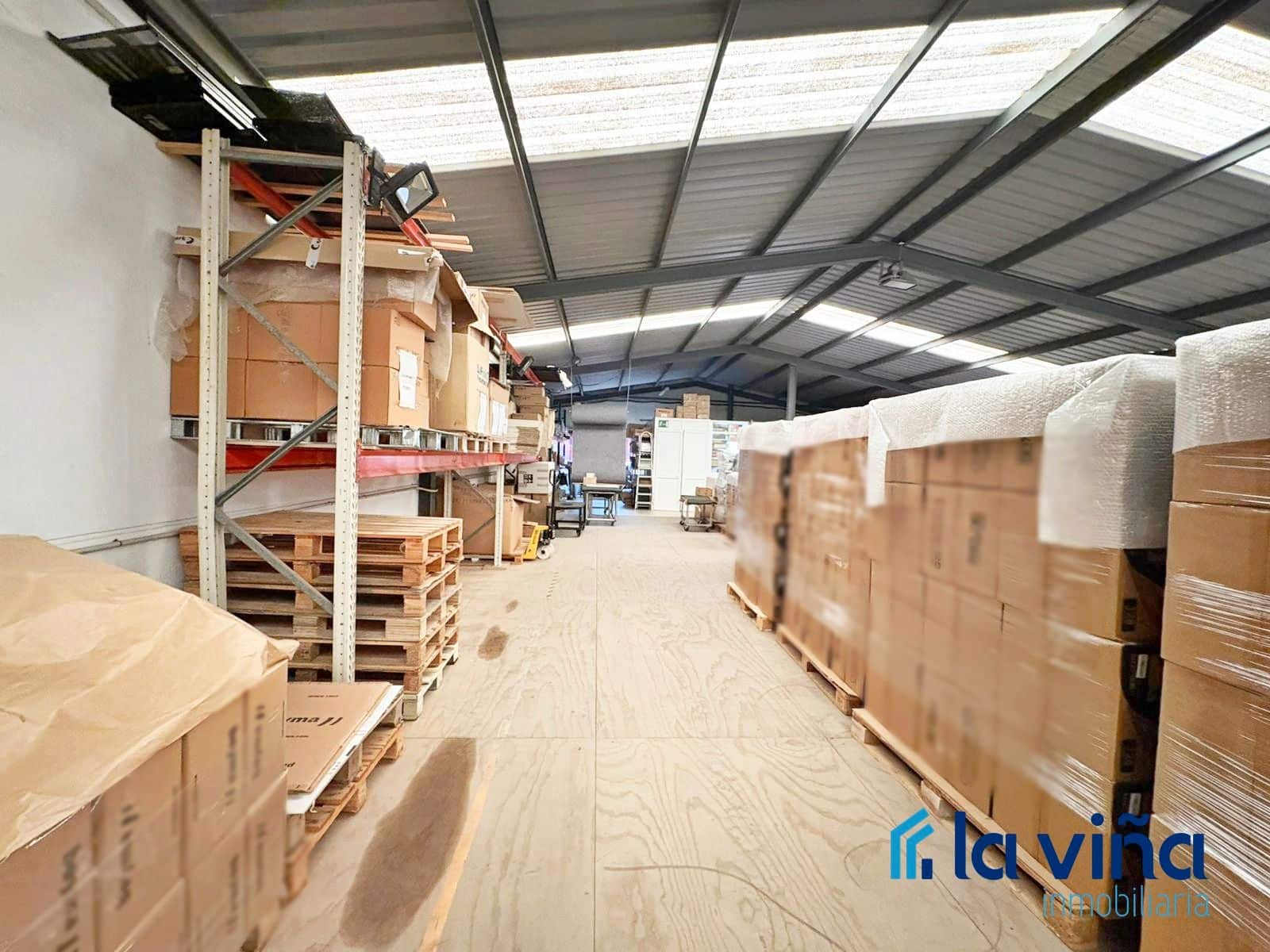 Erhverv til salg i Casariche - € 180.000 (Ref: 9031080)