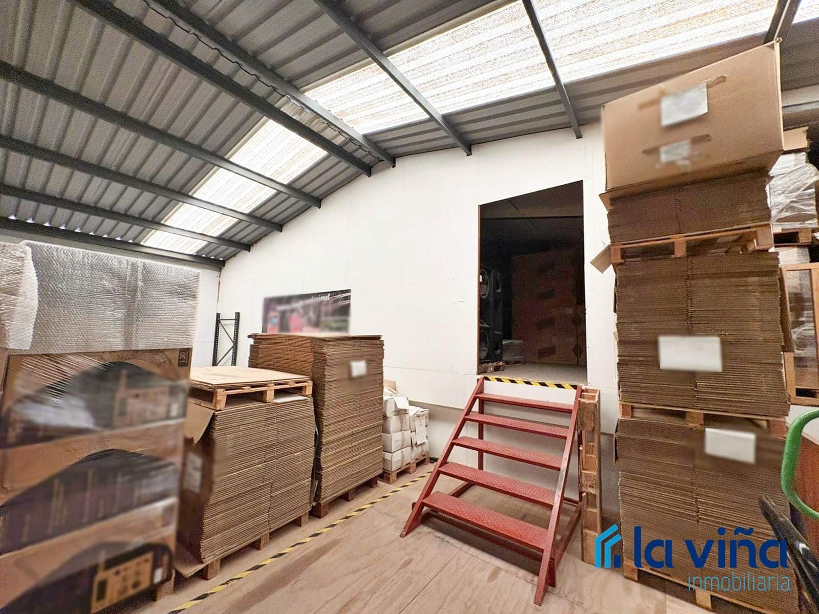 Erhverv til salg i Casariche - € 180.000 (Ref: 9031080)