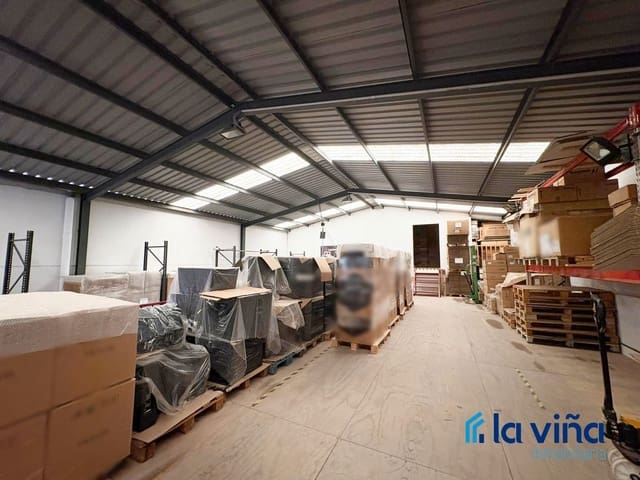 Erhverv til salg i Casariche - € 180.000 (Ref: 9031080)