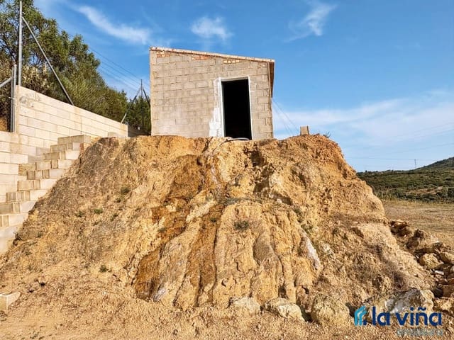 Finca/Landehus til salg i Antequera - € 75.000 (Ref: 9033833)