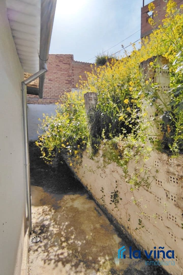 5 soveværelse Semi-Rækkehus til salg i Cuevas Bajas - € 73.000 (Ref: 9043916)