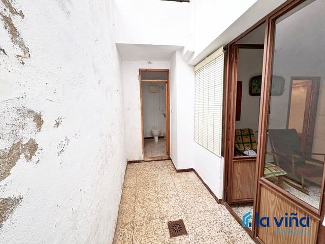 5 makuuhuone Paritalo myytävänä paikassa Cuevas Bajas - 73 000 € (Ref: 9043916)