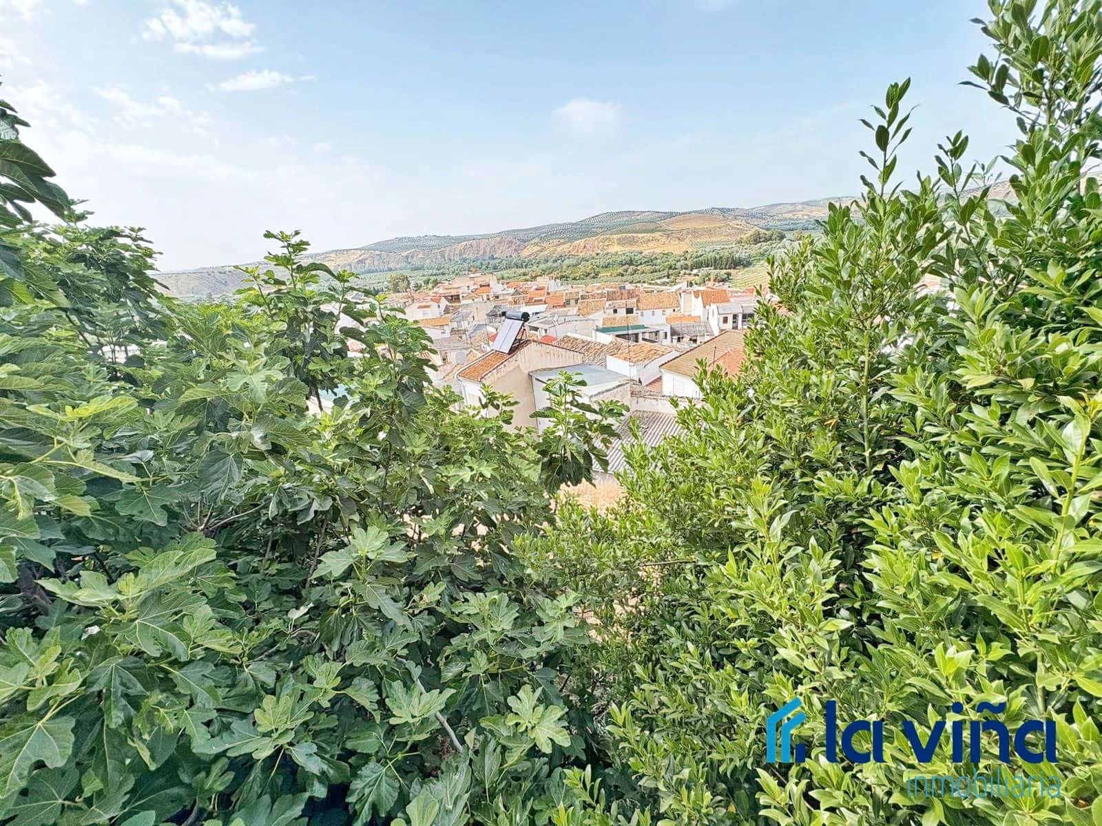 5 soveværelse Semi-Rækkehus til salg i Cuevas Bajas - € 73.000 (Ref: 9043916)