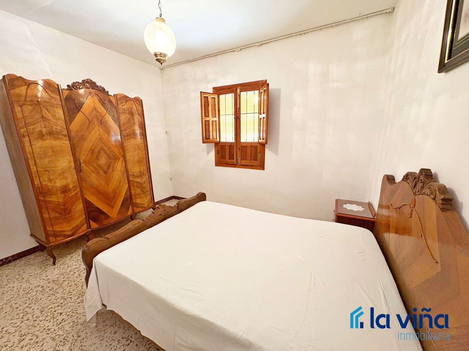 5 soveværelse Semi-Rækkehus til salg i Cuevas Bajas - € 73.000 (Ref: 9043916)