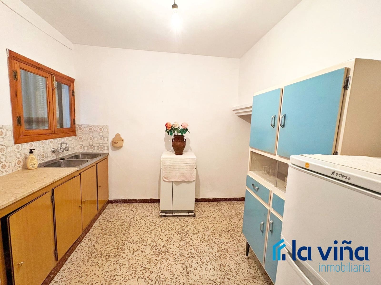 5 soveværelse Semi-Rækkehus til salg i Cuevas Bajas - € 73.000 (Ref: 9043916)