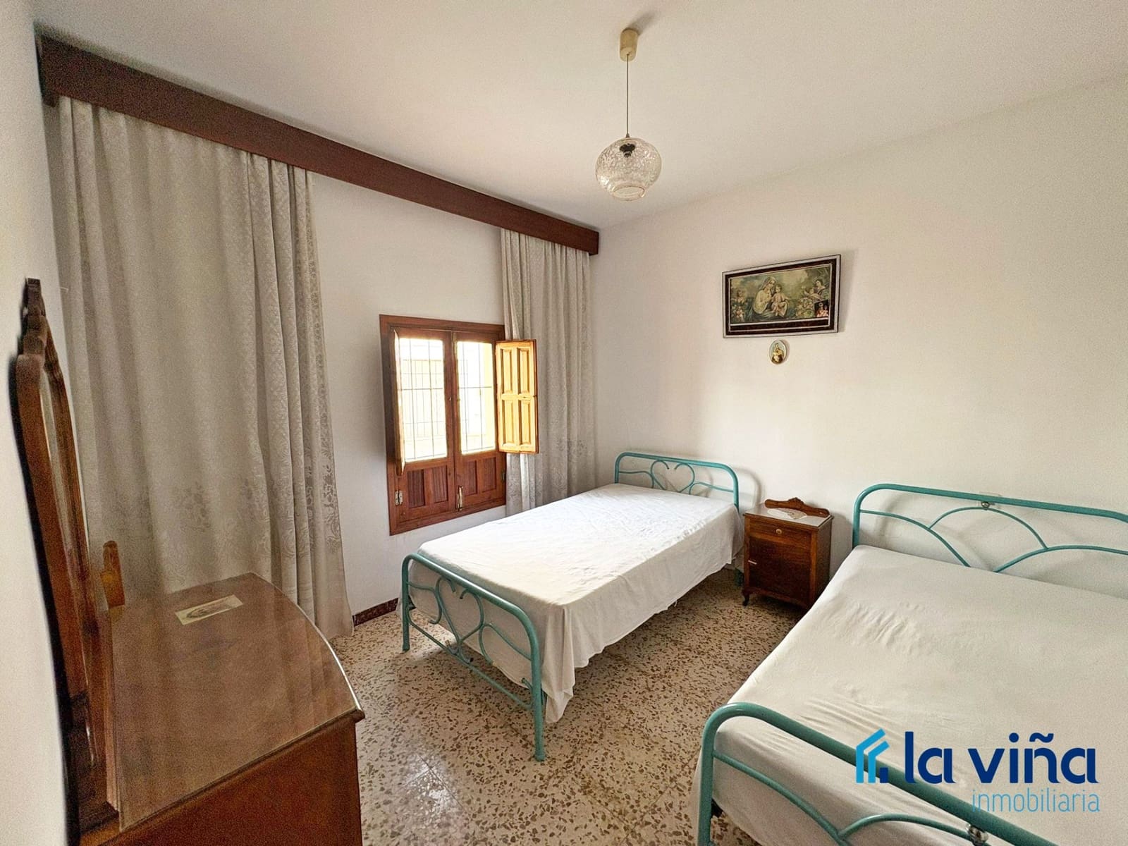 5 soveværelse Semi-Rækkehus til salg i Cuevas Bajas - € 73.000 (Ref: 9043916)