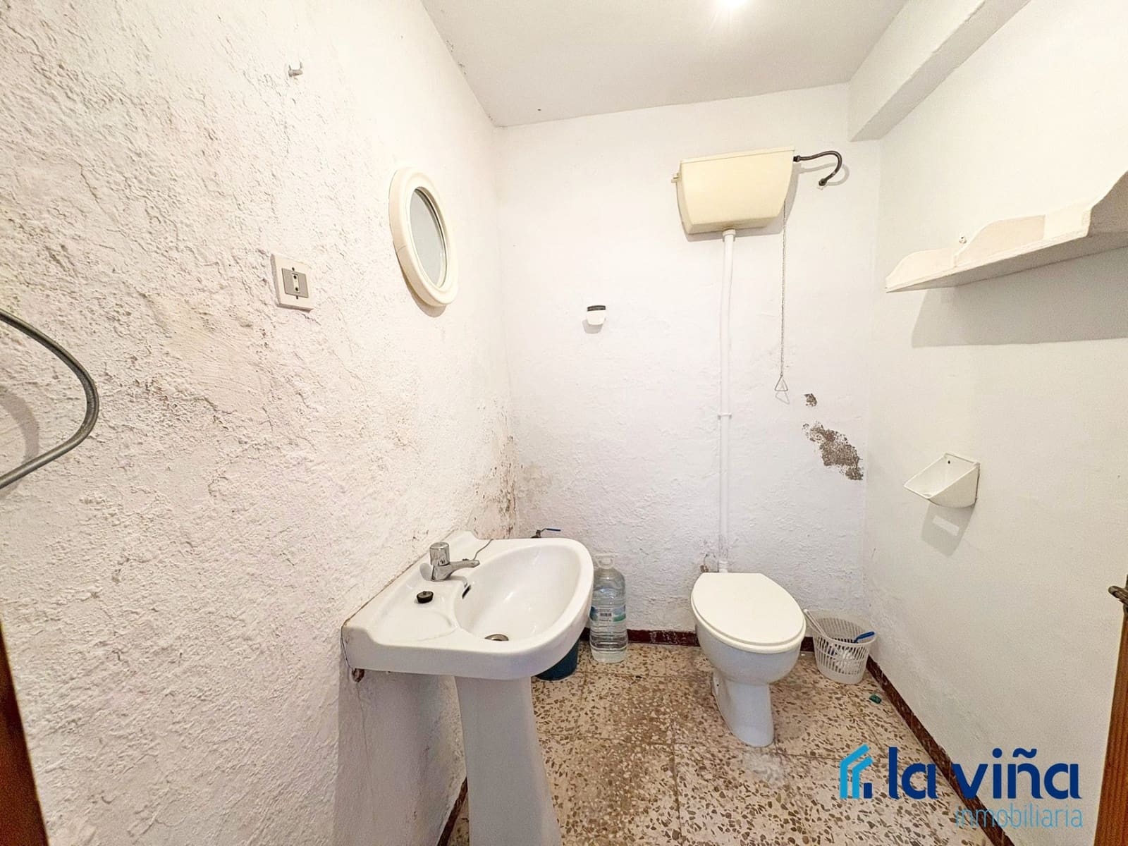 5 soveværelse Semi-Rækkehus til salg i Cuevas Bajas - € 73.000 (Ref: 9043916)