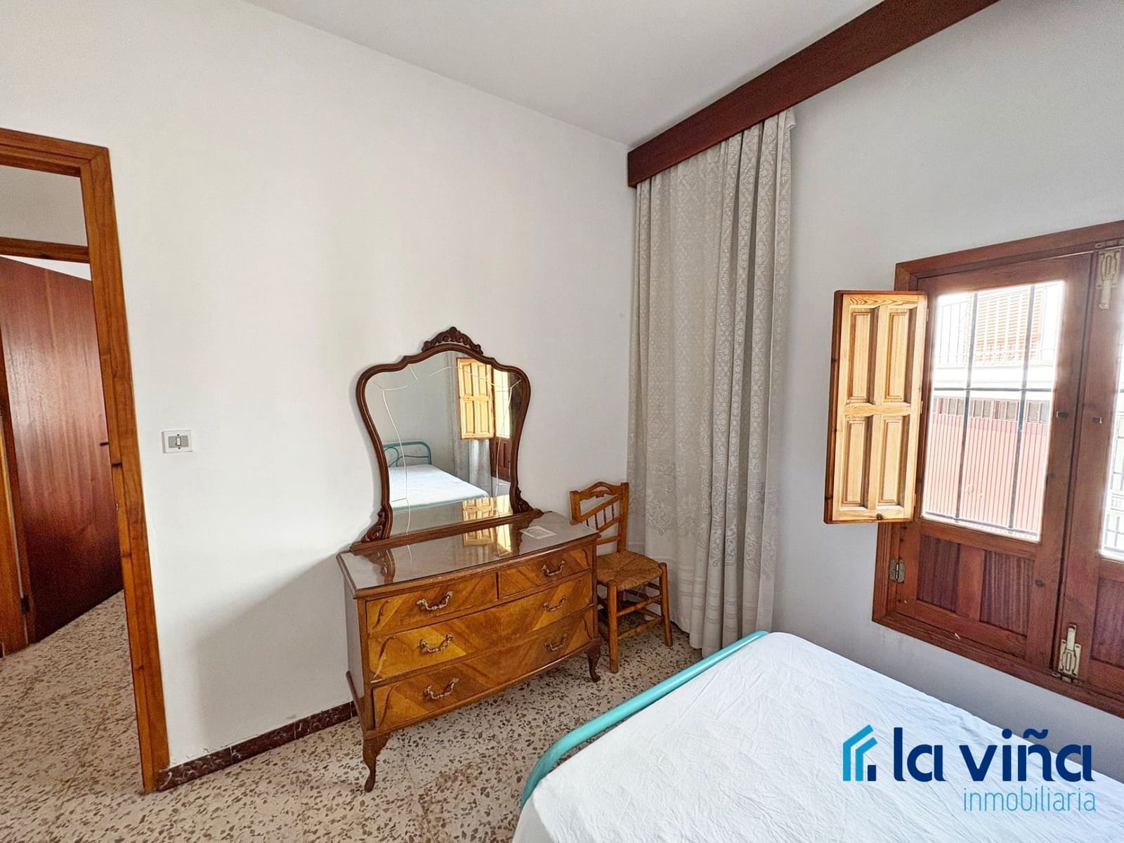 5 soveværelse Semi-Rækkehus til salg i Cuevas Bajas - € 73.000 (Ref: 9043916)