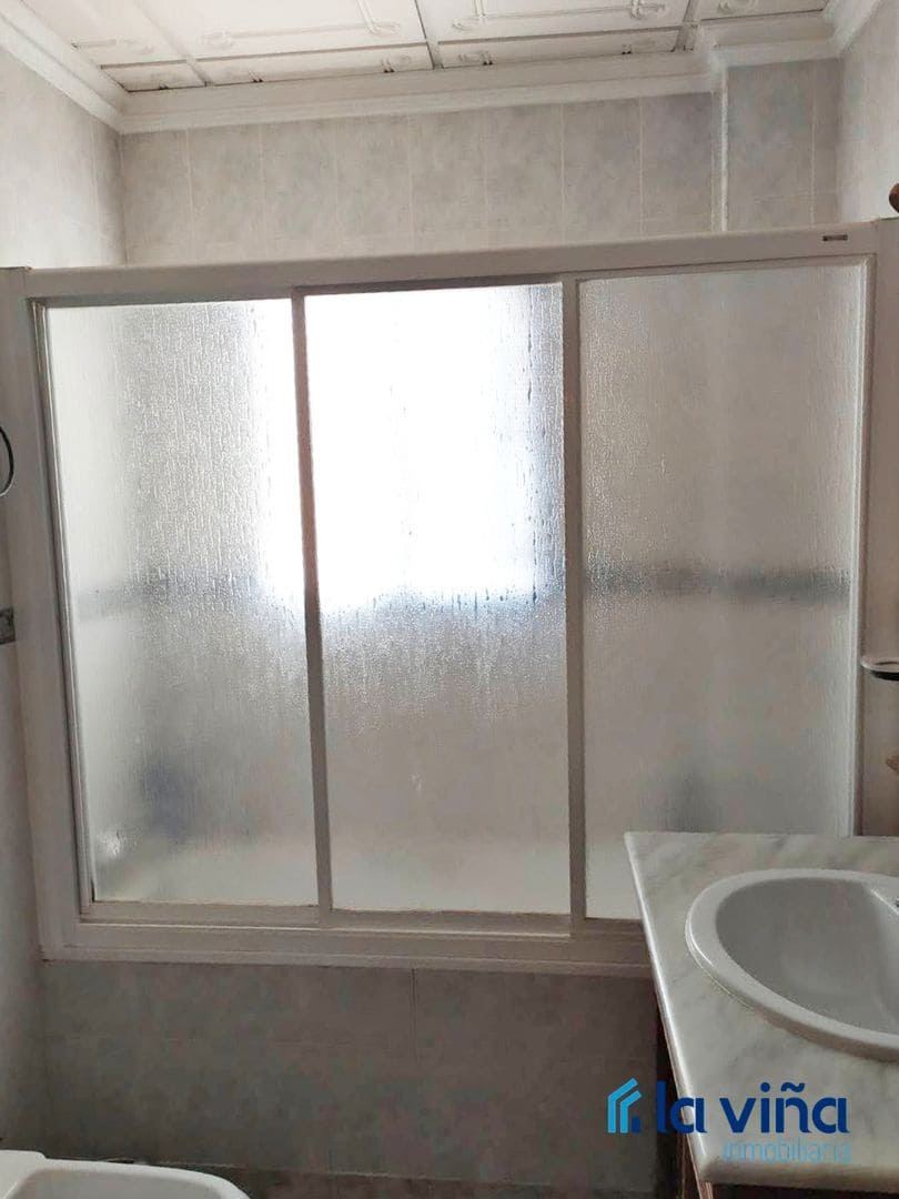 5 soveværelse Semi-Rækkehus til salg i Encinas Reales - € 143.000 (Ref: 9047124)