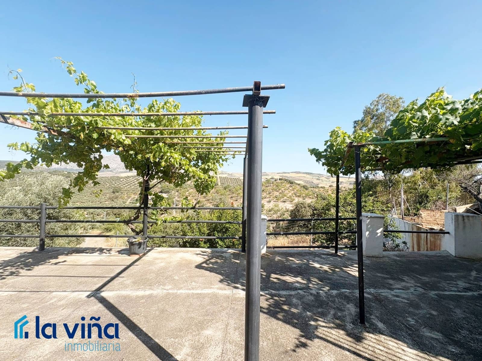 Finca/Landehus til salg i Antequera - € 260.000 (Ref: 9049765)