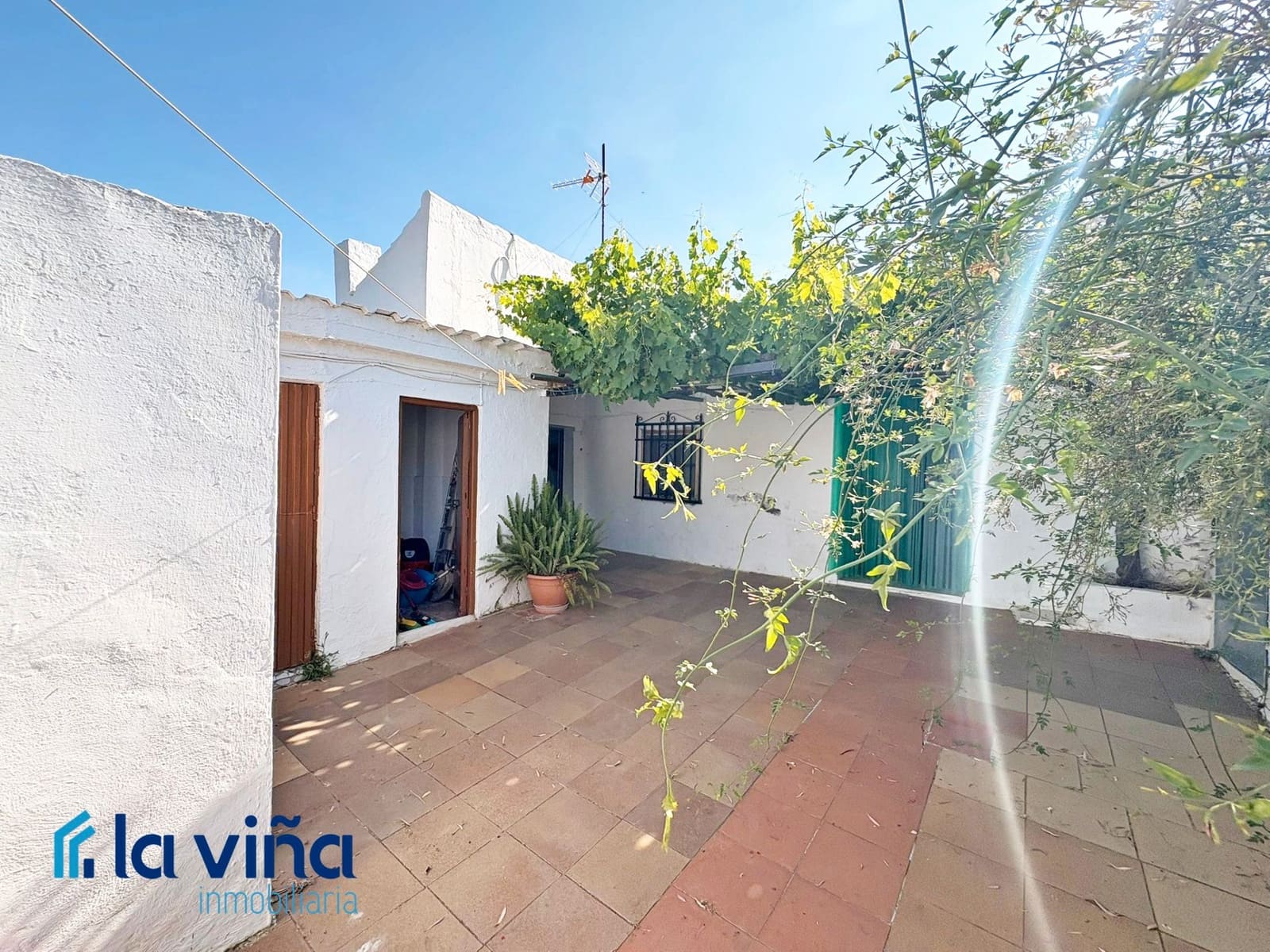 Finca/Landehus til salg i Antequera - € 260.000 (Ref: 9049765)