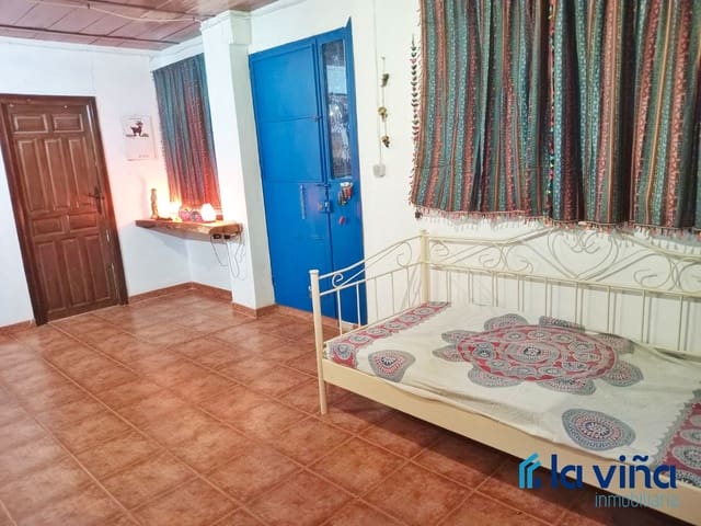 Finca/Herregård til salgs i Sierra de Yeguas - € 220 000 (Ref: 9064817)