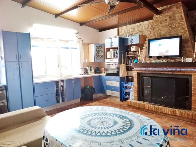 Finca/Herregård til salgs i Sierra de Yeguas - € 220 000 (Ref: 9064817)