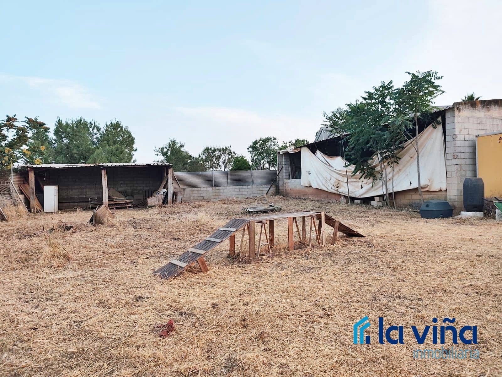 Finca/Landehus til salg i Sierra de Yeguas - € 220.000 (Ref: 9064817)