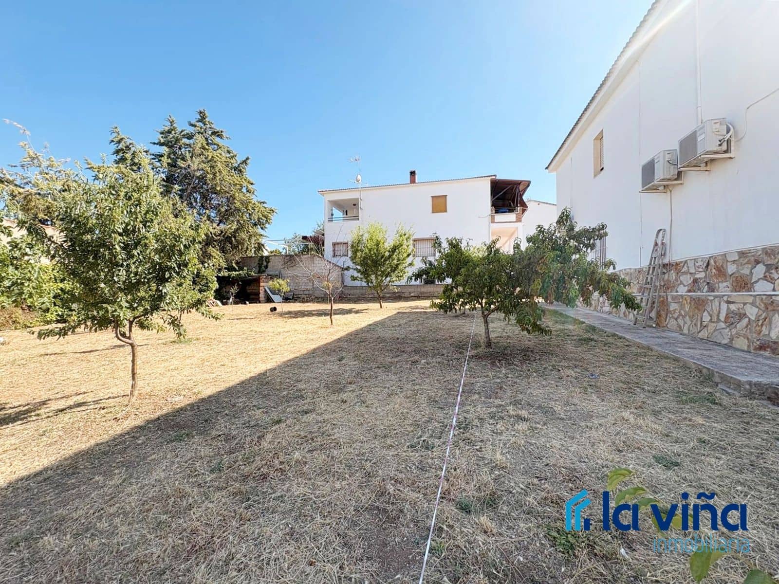 Grunde uden byggetilladelser til salg i Mollina - € 185.000 (Ref: 9096981)